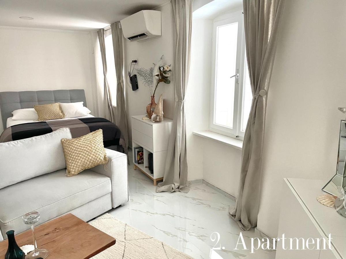 Aparthouse Porto Piran Bagian luar foto