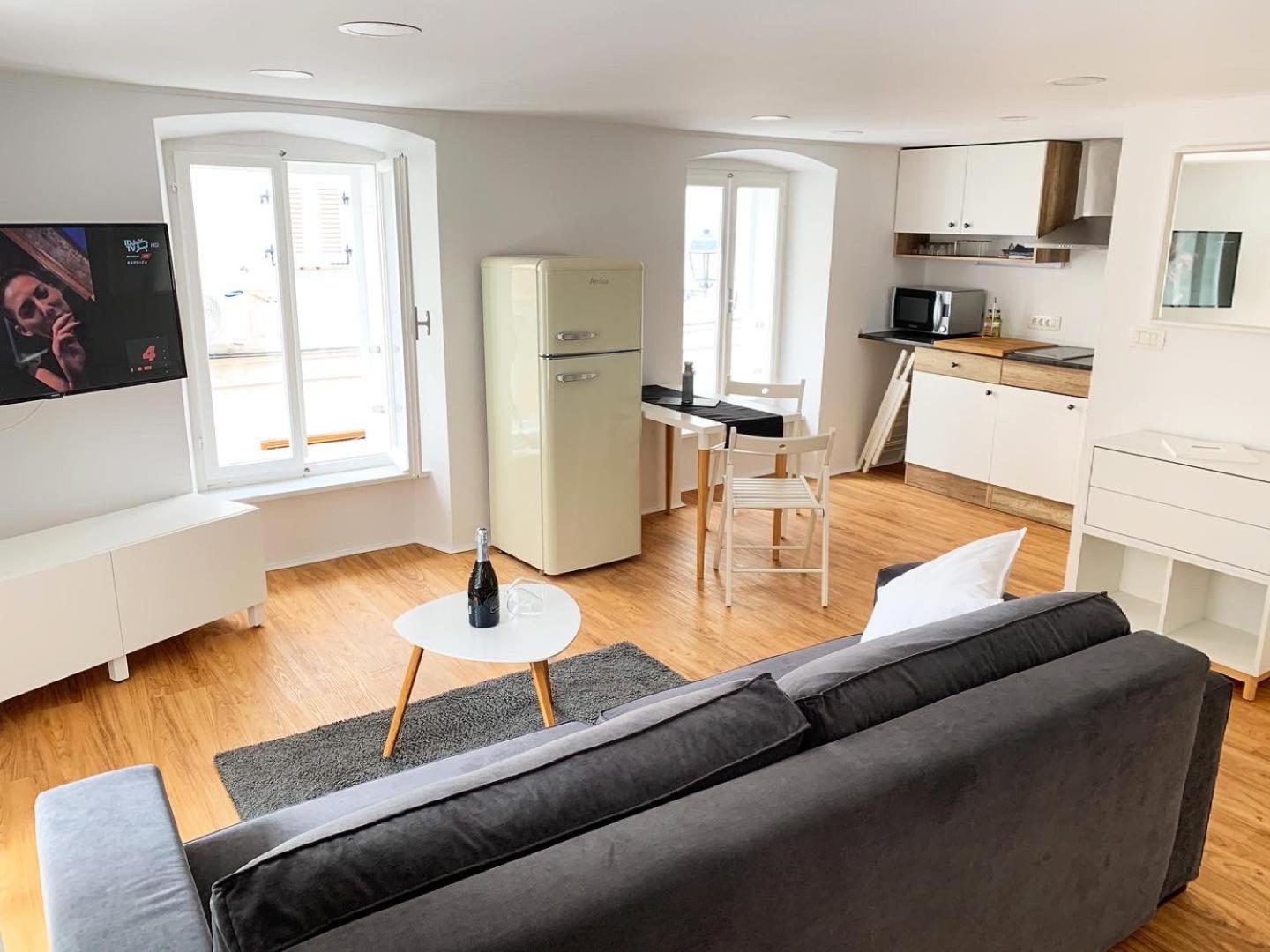 Aparthouse Porto Piran Bagian luar foto